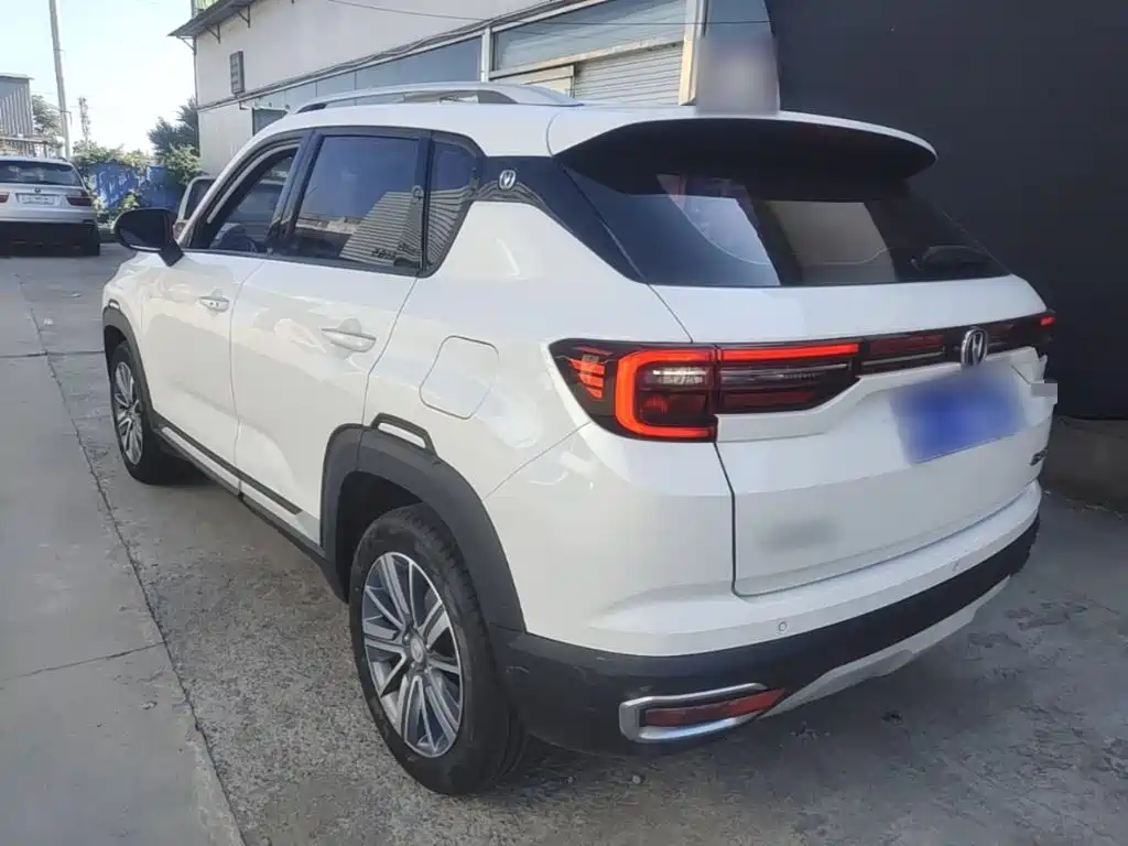 Changan CS35 PLUS 2019 2018 1.6L Automatic Smooth Connect China V