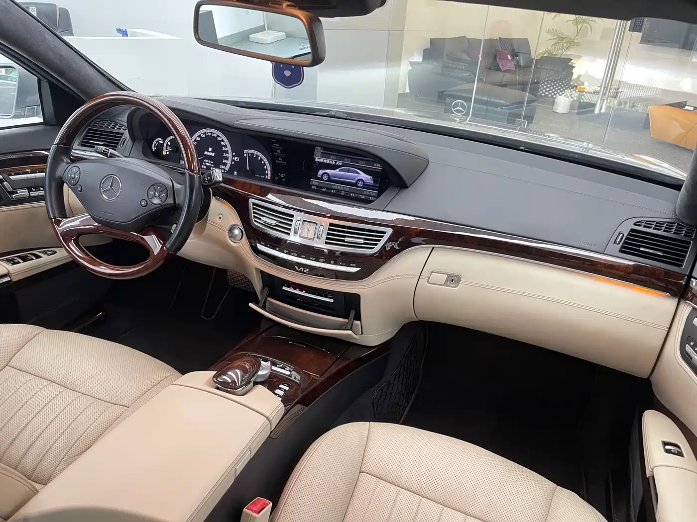 Mercedes-Benz S-Class 2012 S 600 L Grand Edition фото 19