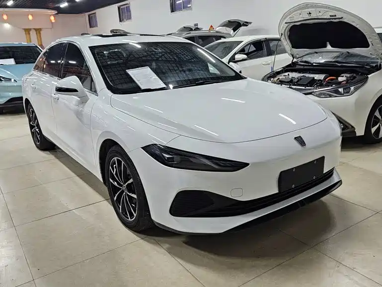 Roewe D7 2025 2025 DMH 125km World Champion Edition