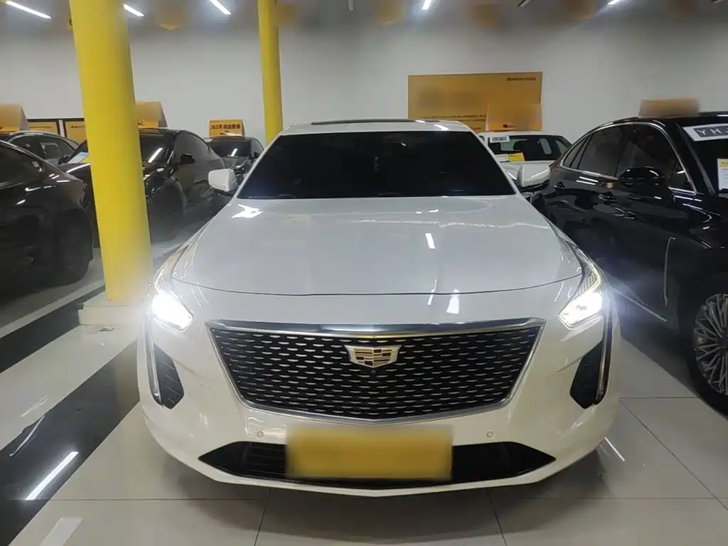 Фото 3 - Cadillac CT6