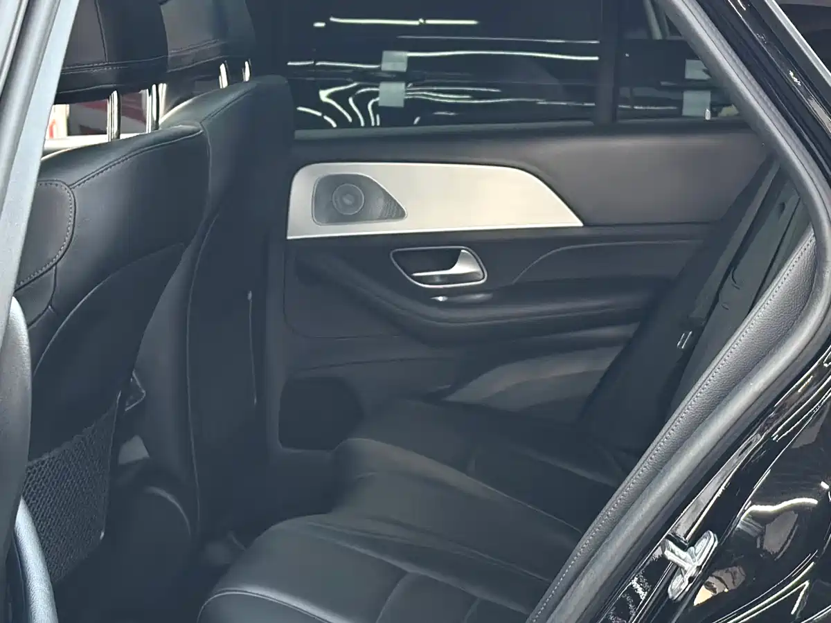 Mercedes-Benz GLE Coupe 2020 GLE 350 4MATIC Coupe SUV Luxury фото 8