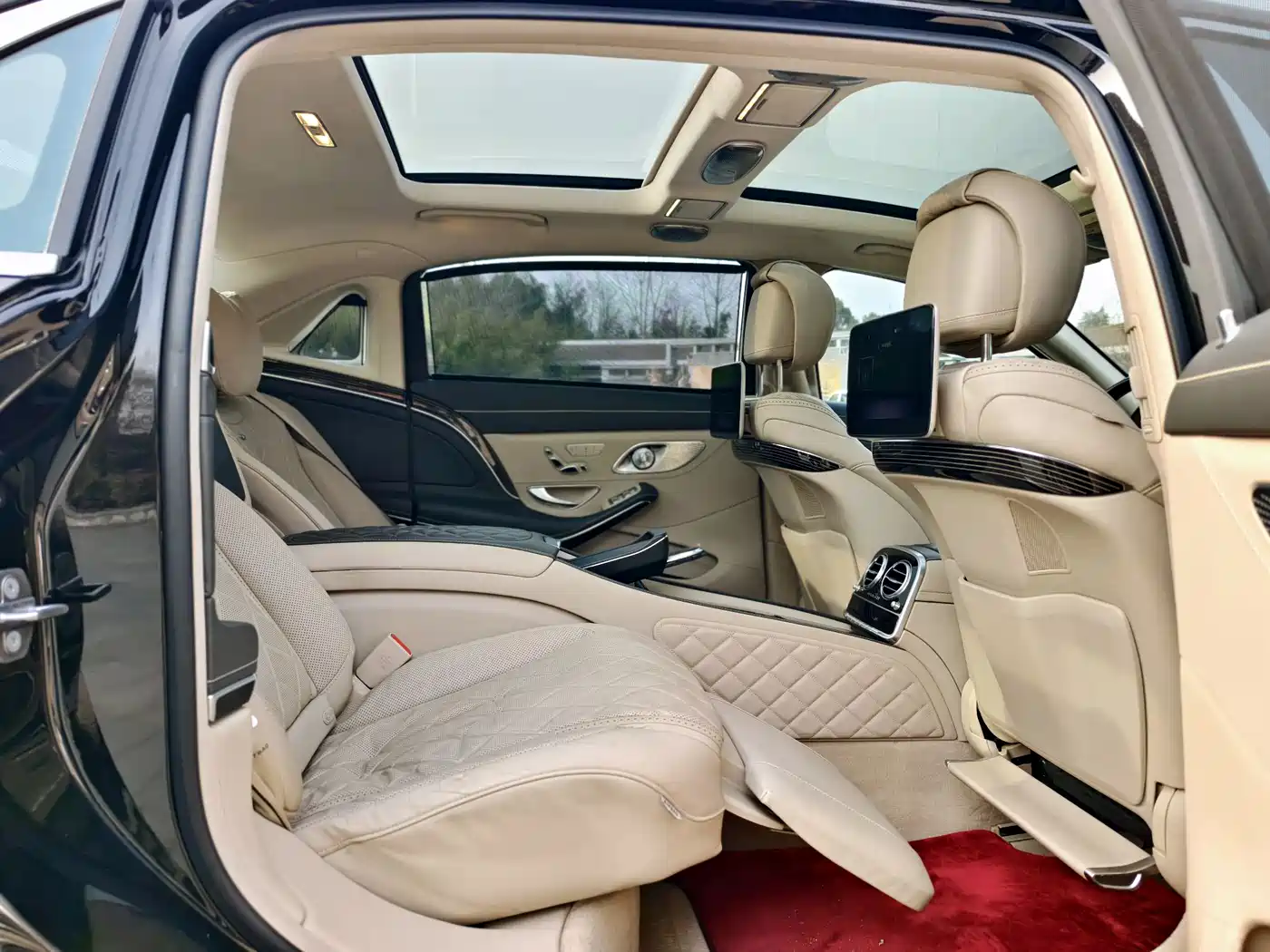 Mercedes-Benz Maybach S-Class 2018 Model S 680 фото 21