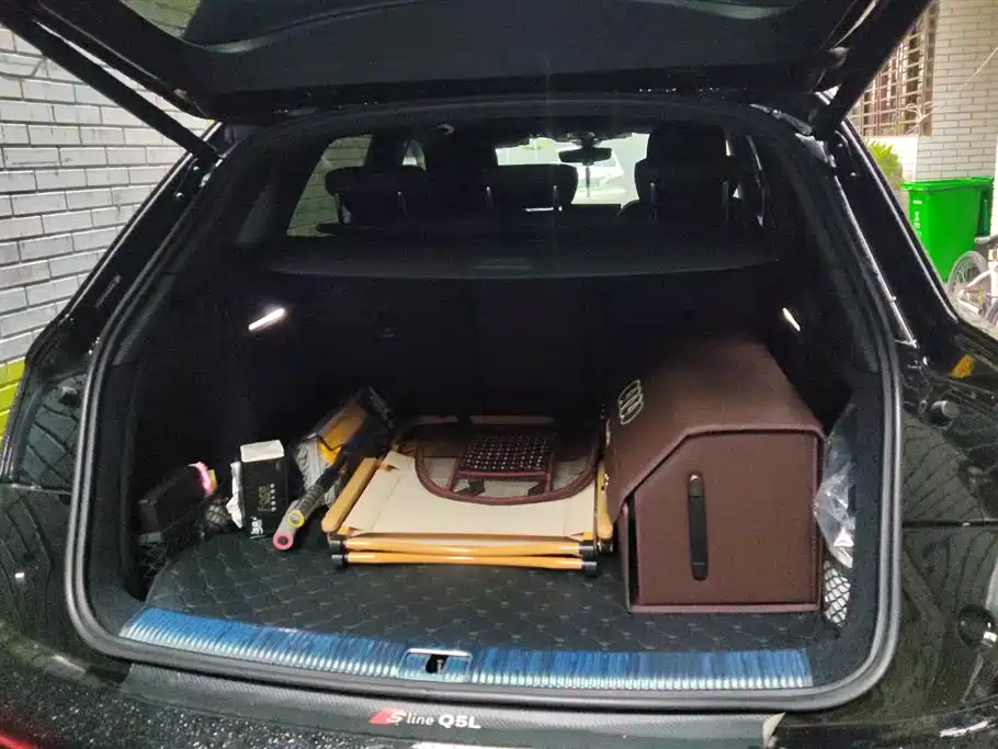 Audi Q5L 2024 Model 45 TFSI Luxury Dynamic фото 4