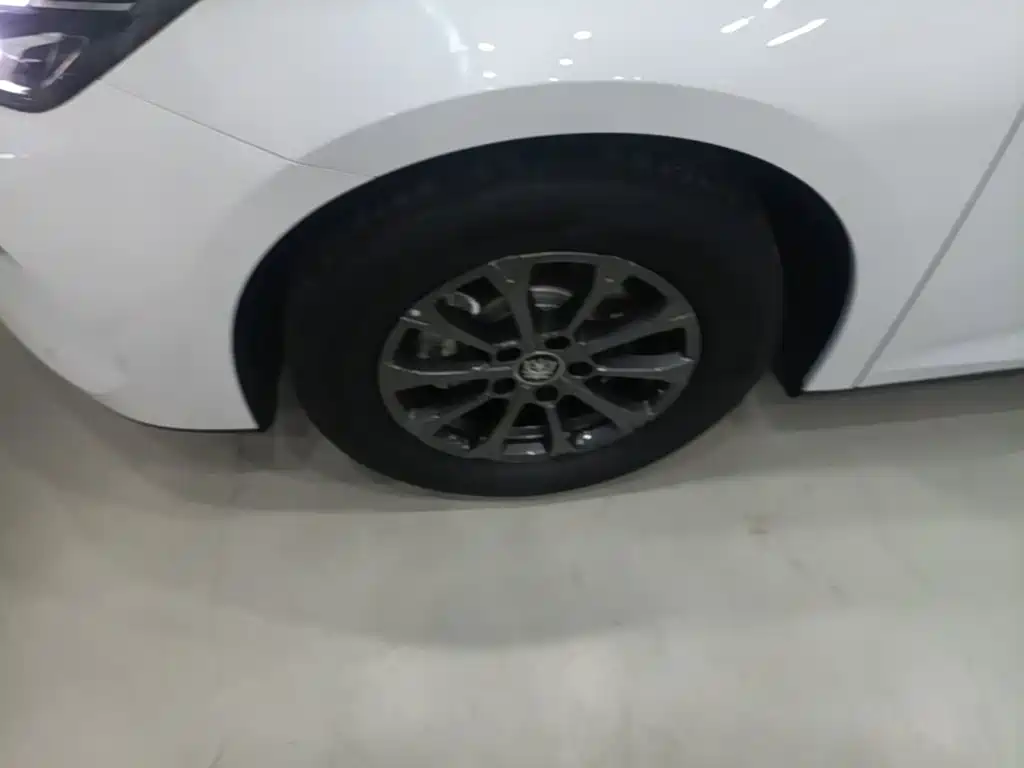 BYD Qin L 2026 2026 DM-i 128KM Progressive