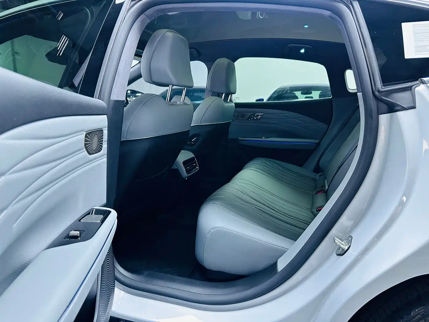 Geely Galaxy Galaxy E8 2025 2025 700km Long Voyage Smart Drive Edition