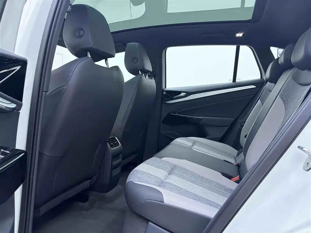 Volkswagen ID.4 CROZZ 2025 Pure Enjoyment Edition фото 19