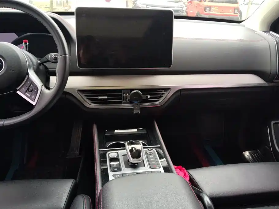 BYD Tang New Energy 2018 DM 2.0T AWD Smart Connection Genesis Edition 7-Seater China V фото 13