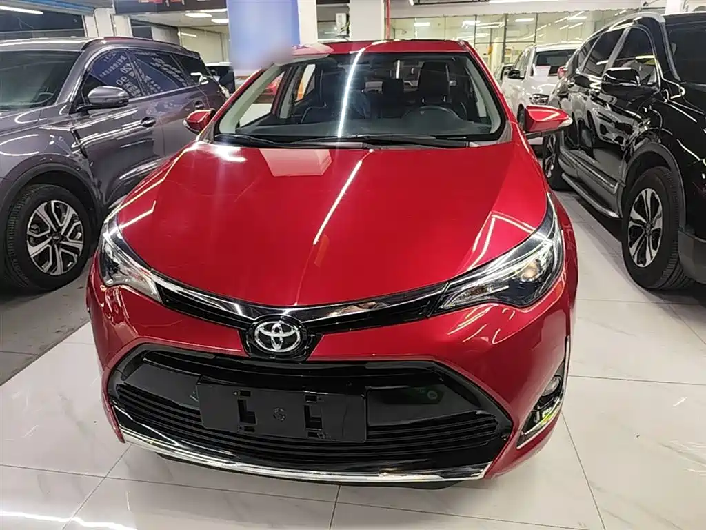 Toyota Levin 2017 Facelift 185T CVT Elite (China V) фото 3
