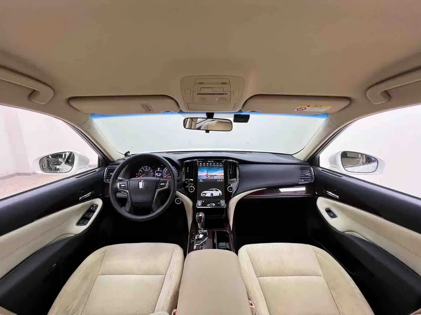 Toyota Crown 2019 2018 2.0T Pioneer Edition