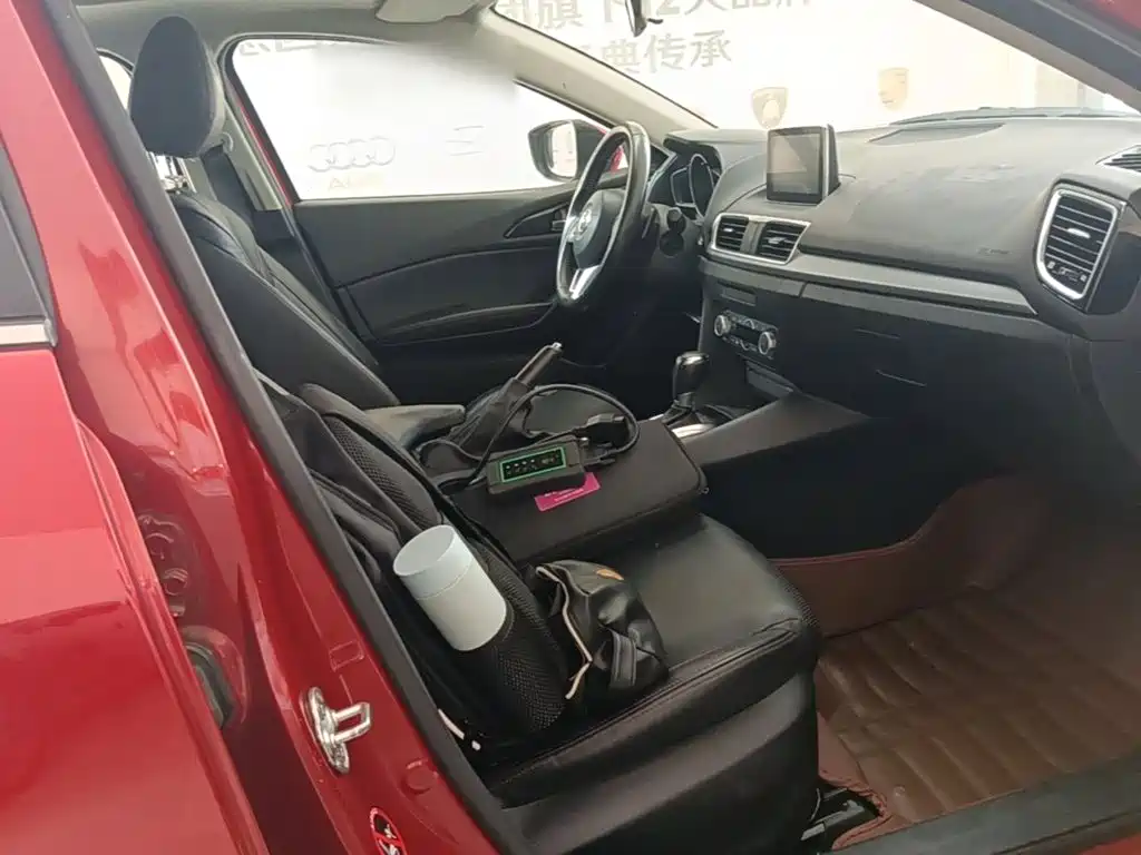 Mazda Mazda 3 2014 2014 Hatchback 2.0L Automatic Sport
