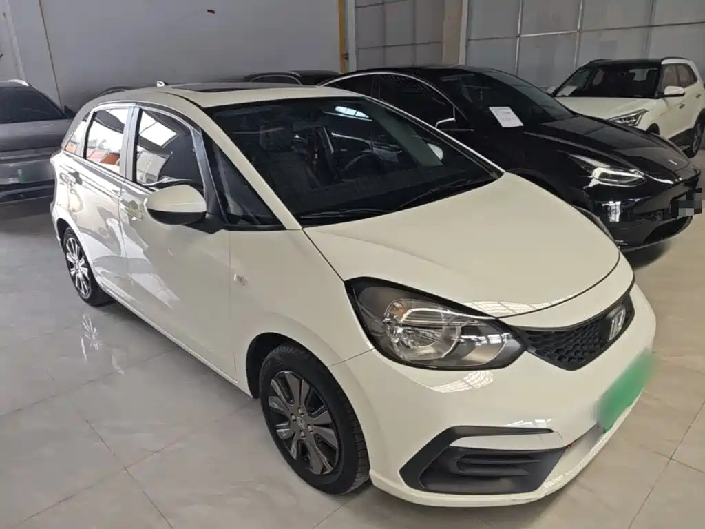 Honda Fit 2023 2022 1.5L CVT Trend Sunroof Edition