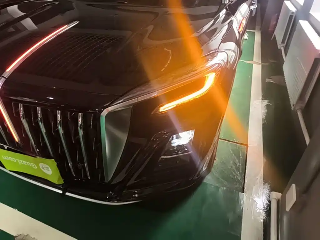 Hongqi HS3 PHEV 2026 2025 125km Jingwei PLUS 2 Million Commemorative Edition