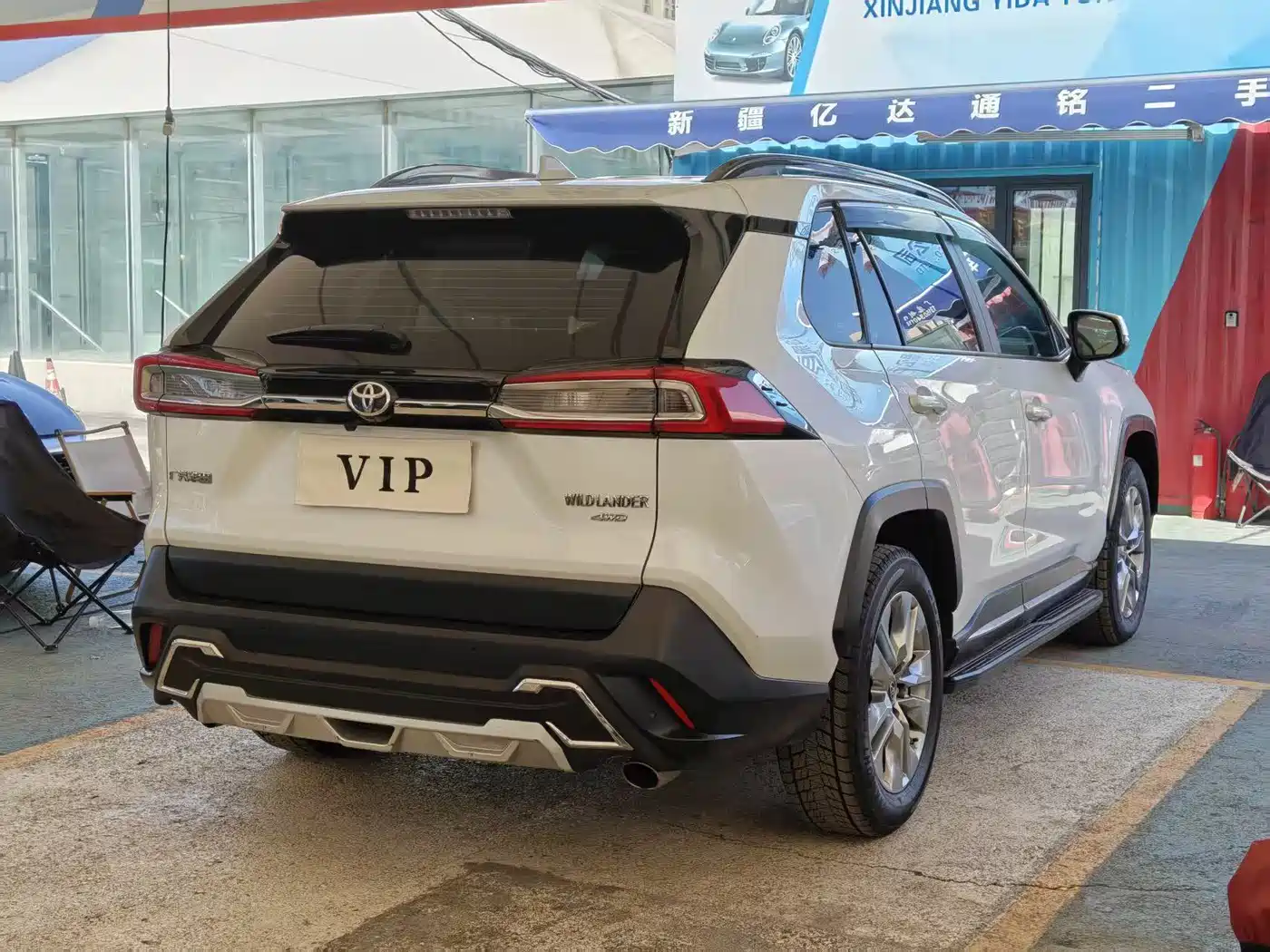 Toyota Wildlander 2022 2.0L CVT AWD Luxury Edition фото 9