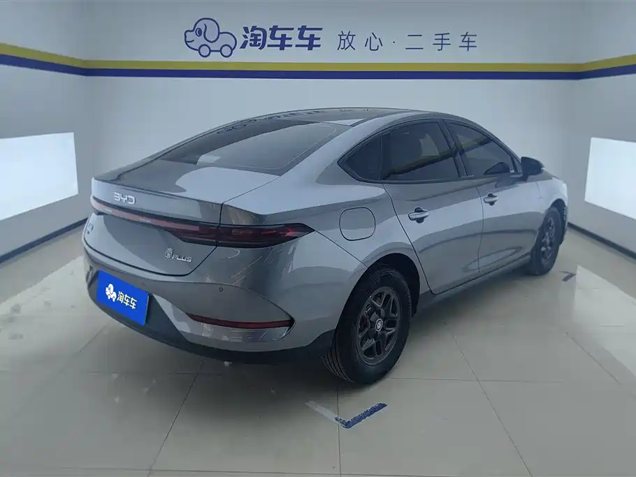 BYD Qin PLUS 2025 DM-i Smart Drive 55KM Leader фото 3