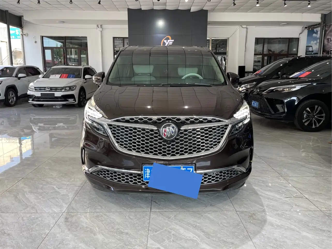 Buick GL8 2021 ES Landlord 653T Comfort фото 2