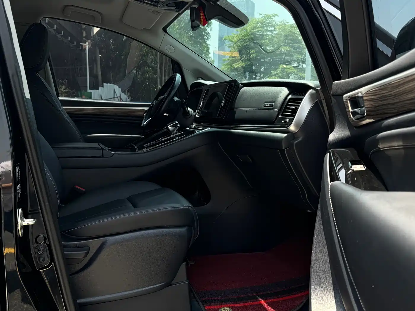 GAC Trumpchi Trumpchi M8 2021 Leading Show Series 390T Prestige Edition фото 9