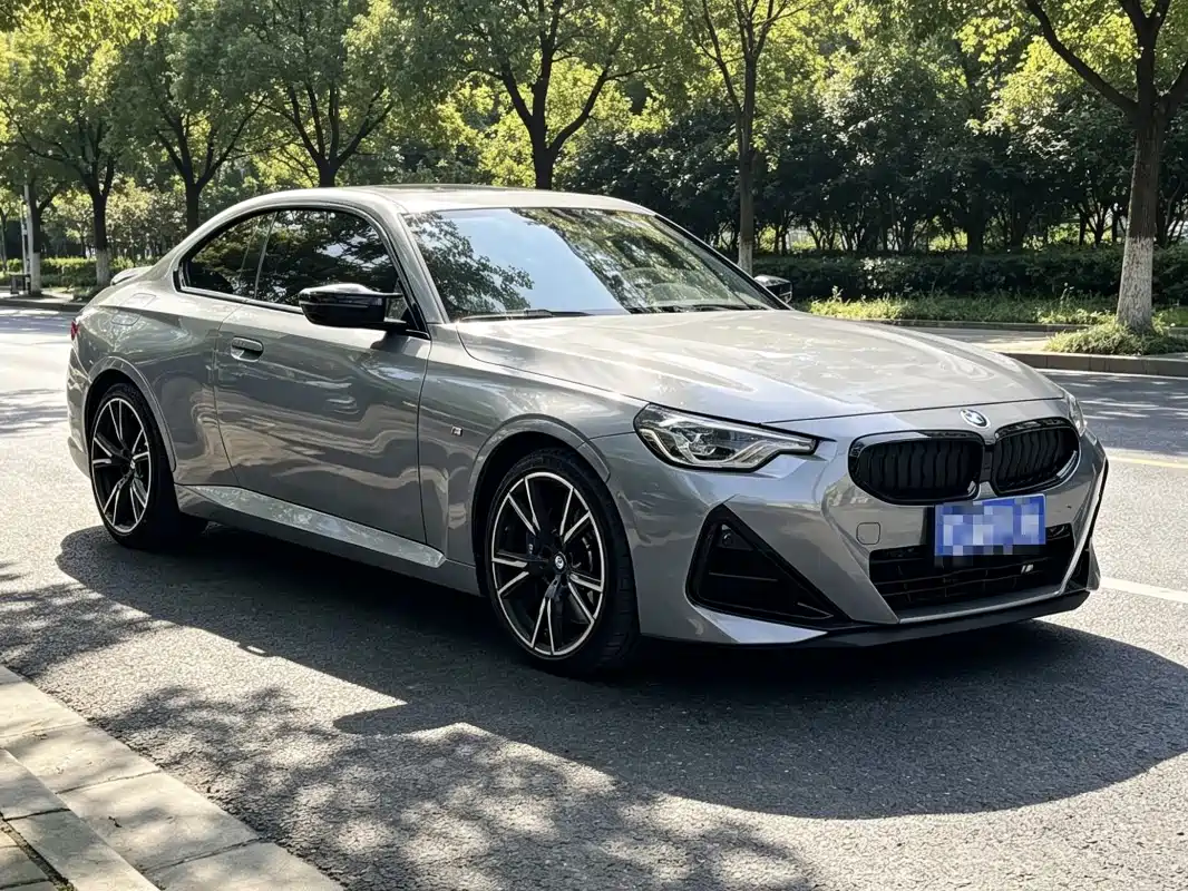 BMW M240i 2025 M240i xDrive фото 16