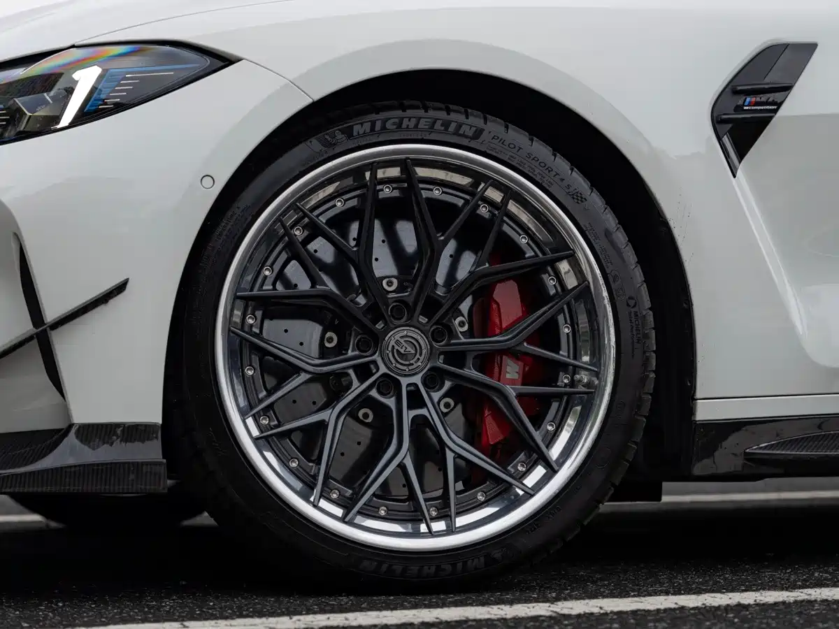 BMW M4 2025 2024 BMW M4 Convertible M xDrive Competition