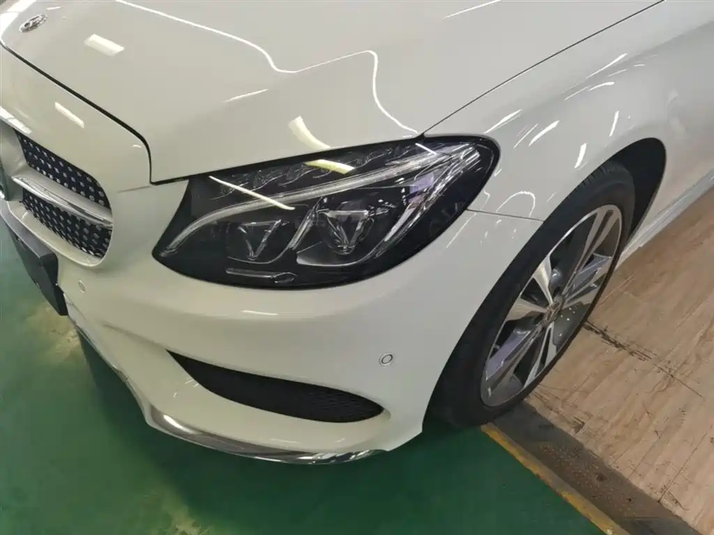 Mercedes-Benz C-Class 2018 C 200 L 4MATIC Sport Edition фото 24