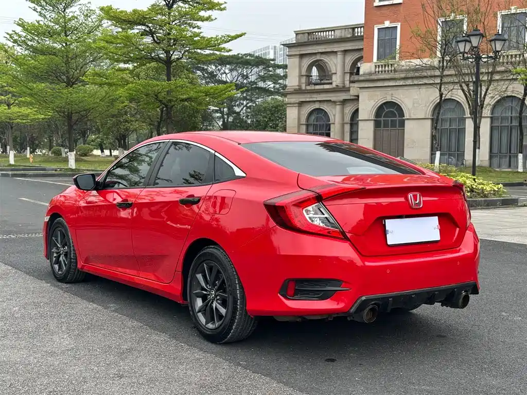 HONDA CIVIC