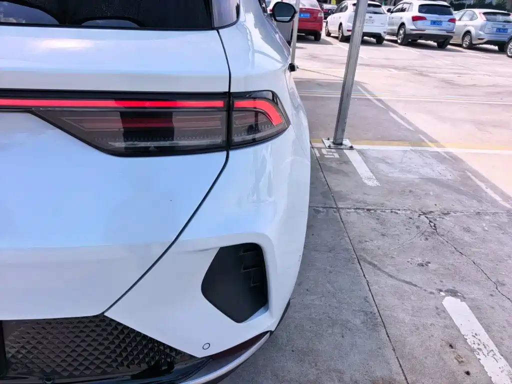 ARCFOX Alpha T 2021 2021 653S+ 160kW