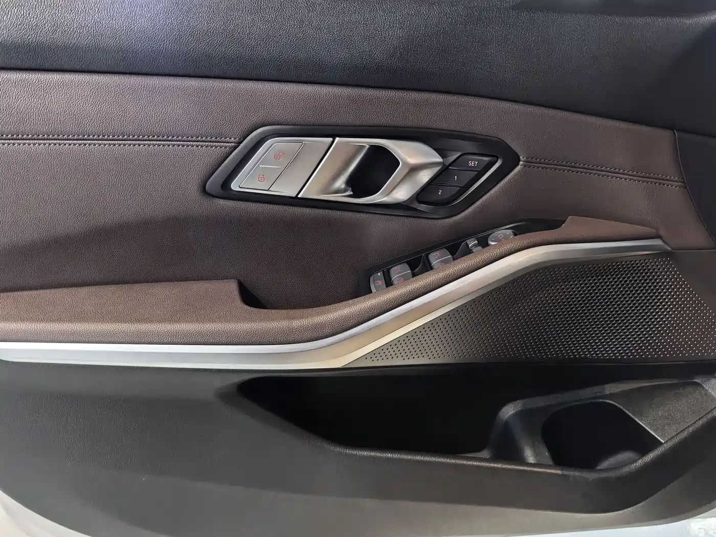 BMW 3 Series 2021 320Li M Sport Package фото 6