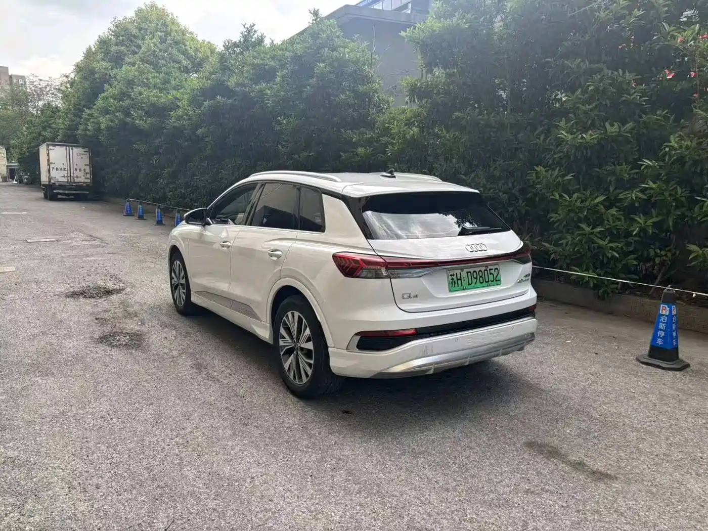 Audi Q4 e-tron 2023 40 e-tron Pioneer Edition фото 4
