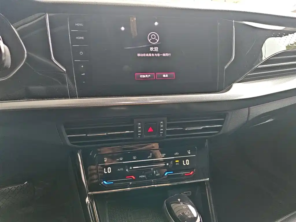 Volkswagen Passat 2023 Facelift 330TSI Starlight Luxury Edition фото 13