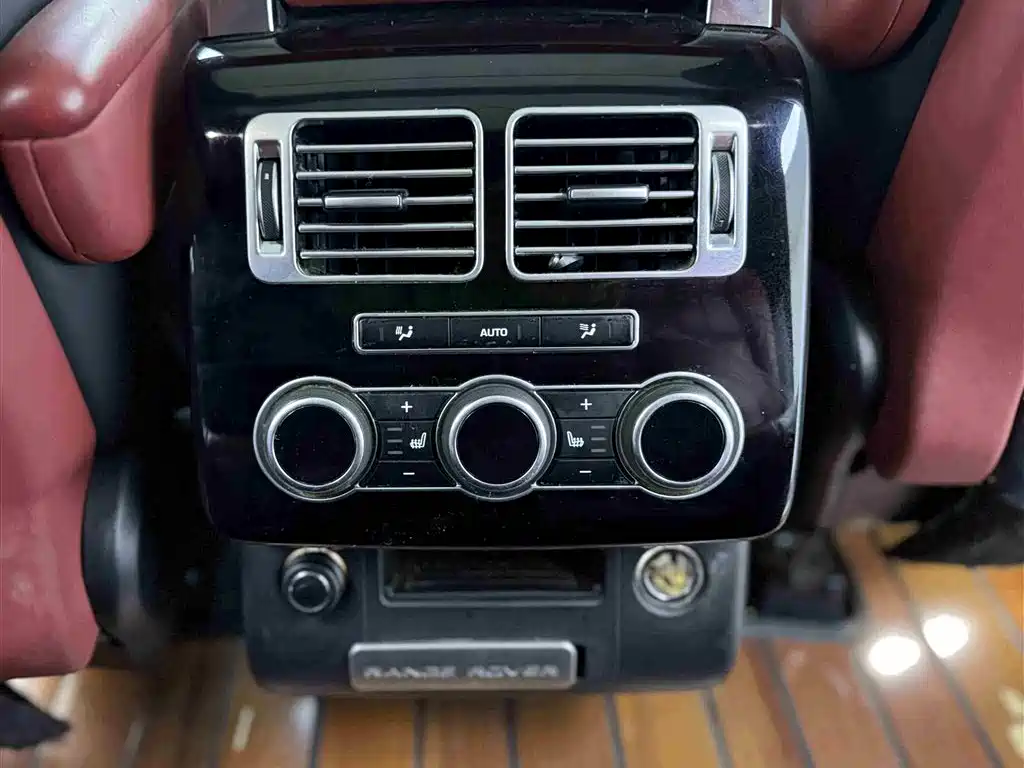Land Rover Range Rover 2014 3.0 SC V6 Vogue фото 13