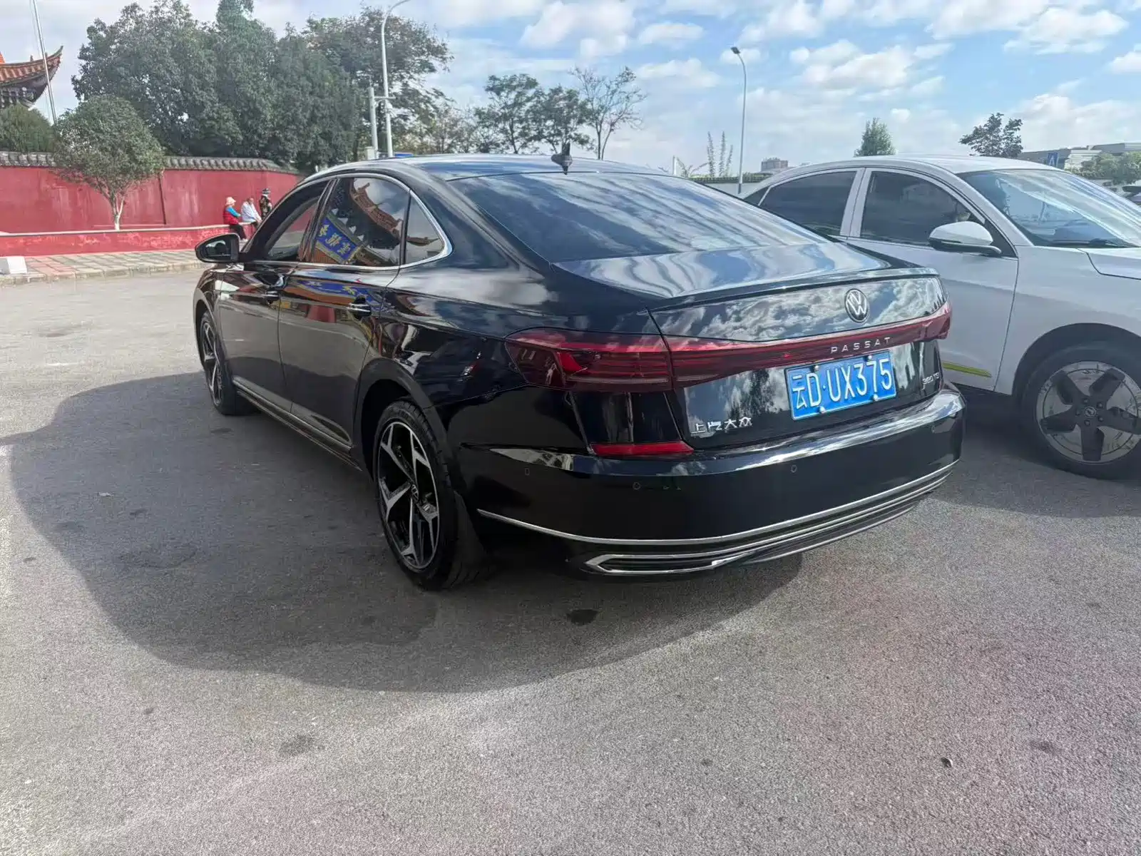 صورة 7 - Volkswagen Passat