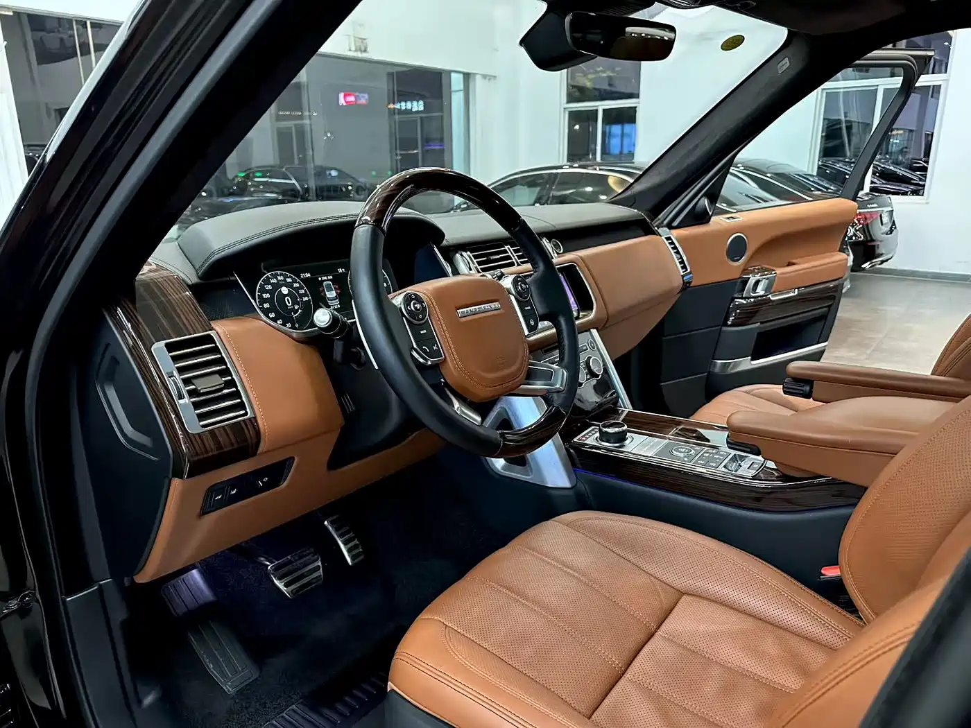 Land Rover Range Rover 2017 3.0 SC V6 Vogue SE Autobiography LWB фото 7
