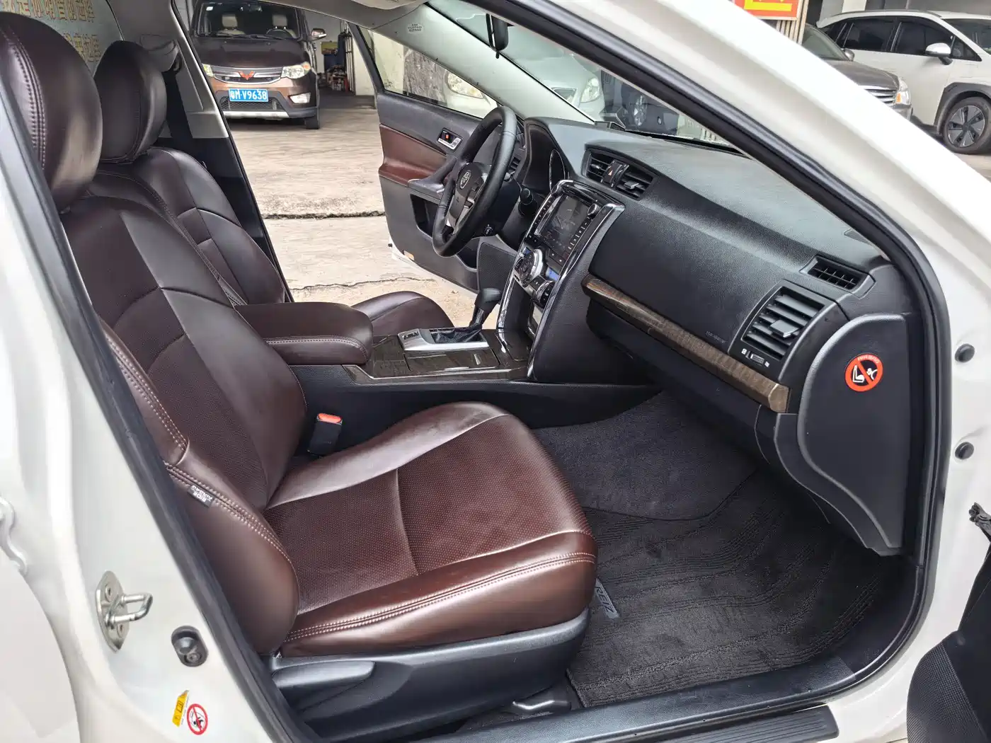 Toyota Reiz 2013 2.5S Elite Edition фото 9