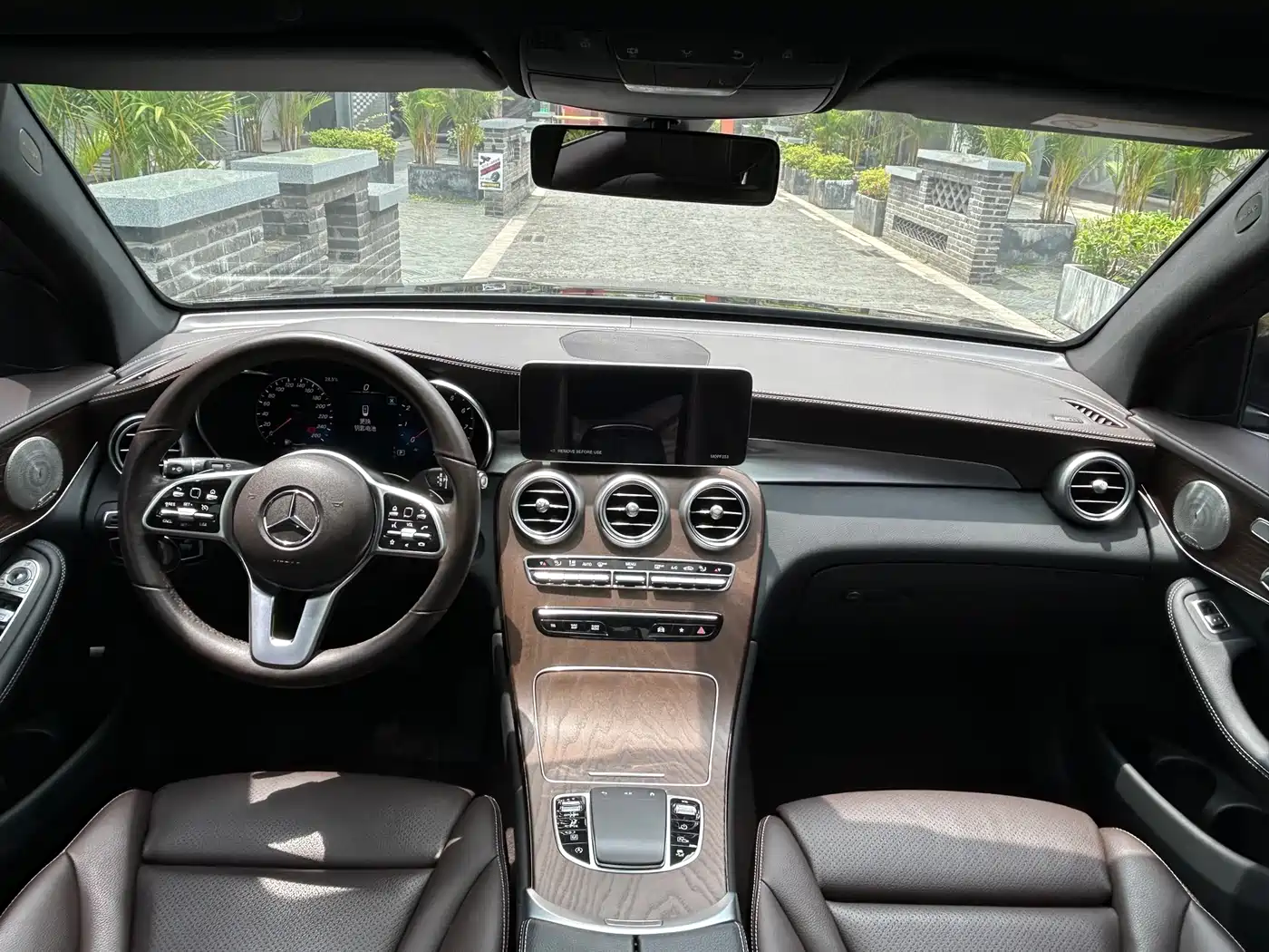 Mercedes-Benz GLC 2022 GLC 300 L 4MATIC Dynamic Collector's Edition фото 5
