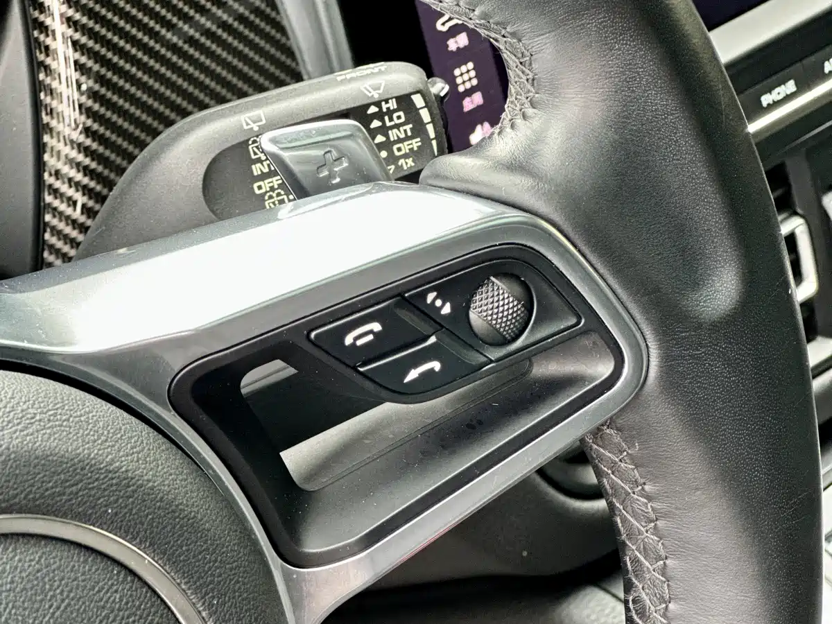 Porsche Macan 2018 Macan 2.0T фото 18