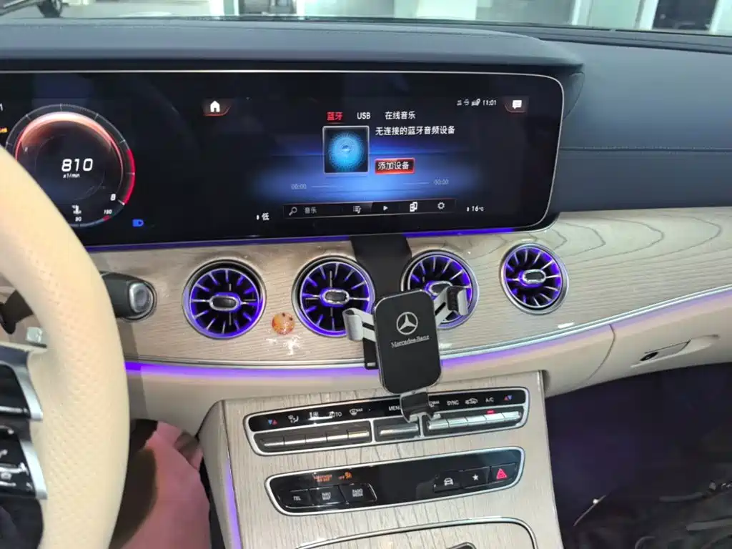 Фото 18 - Mercedes-Benz E-Class (Import)