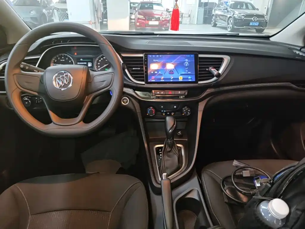 Фото 10 - Buick Excelle