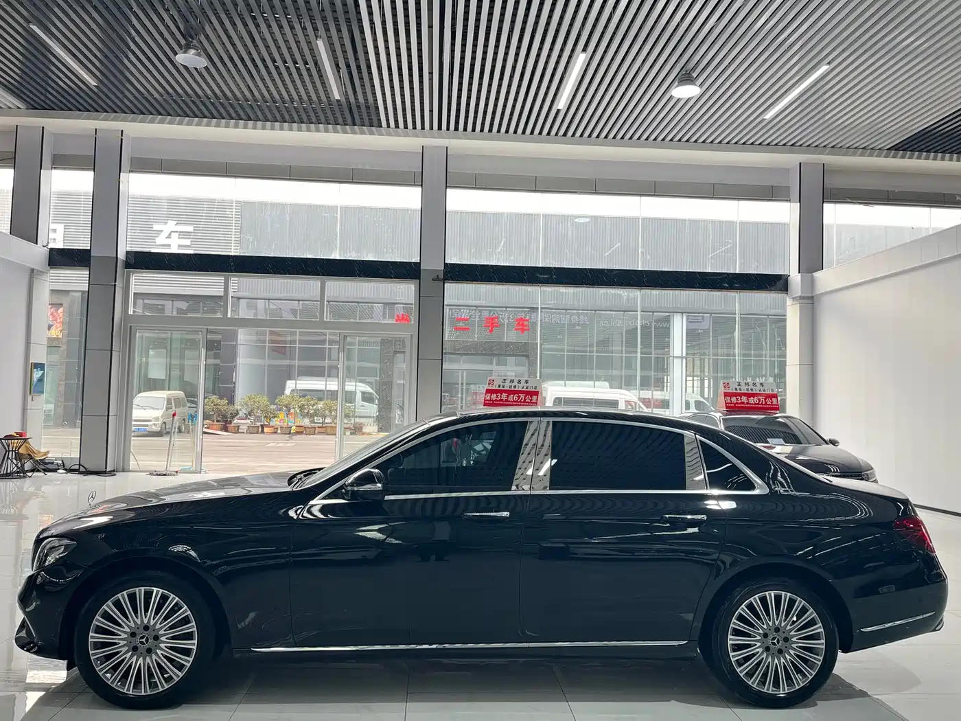 Mercedes-Benz E-Class 2020 E 300 L Fashion фото 3