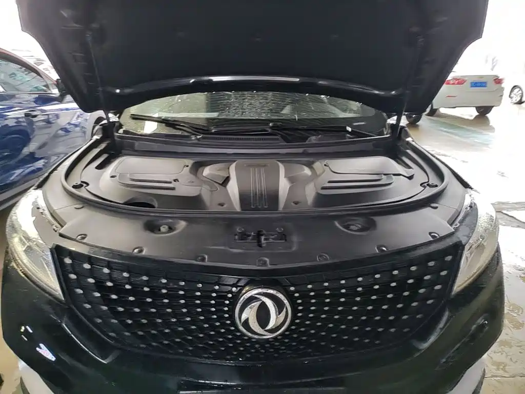 Dongfeng Fengguang Fengguang 580Pro 2020 2020 280TGDI CVT Intelligent Leader