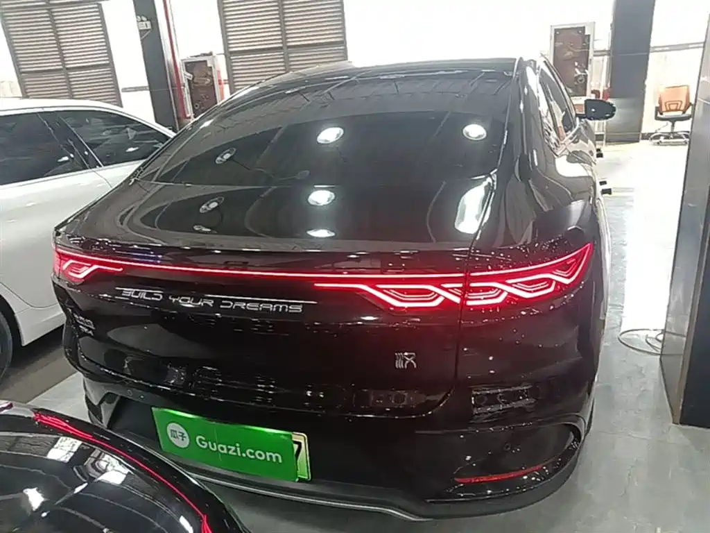 BYD Han 2025 DM-i 125KM Premium фото 6