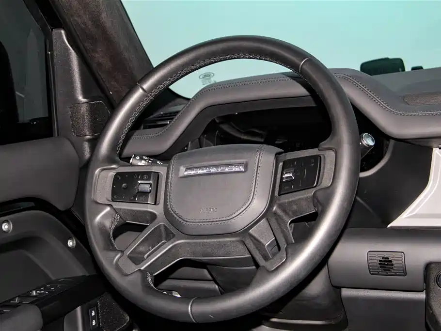 LAND ROVER GUARD