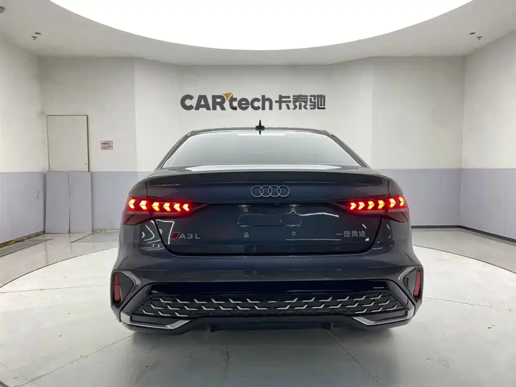 Audi A3 2025 2025 Facelift A3L Limousine 35TFSI Flying Spur Premium