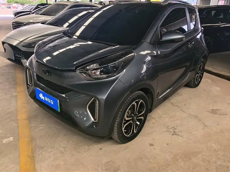 QQ New Energy Little Ant 2019 4-Seater Smart Flash Edition 30.6kWh