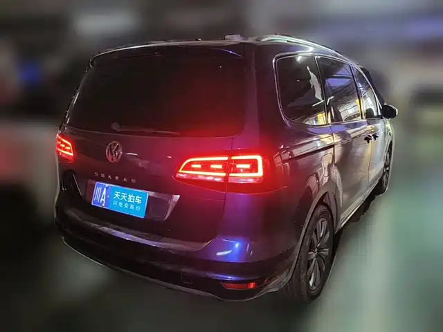 Volkswagen Sharan 2018 380TSI Premium Enjoyment 7-seater — фото 2