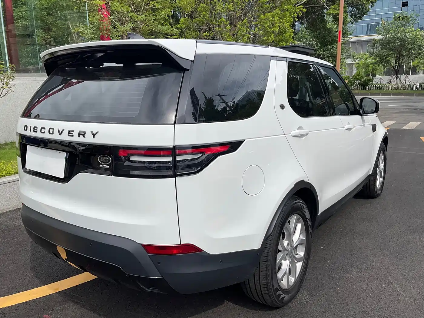 Фото 7 - Land Rover Discovery
