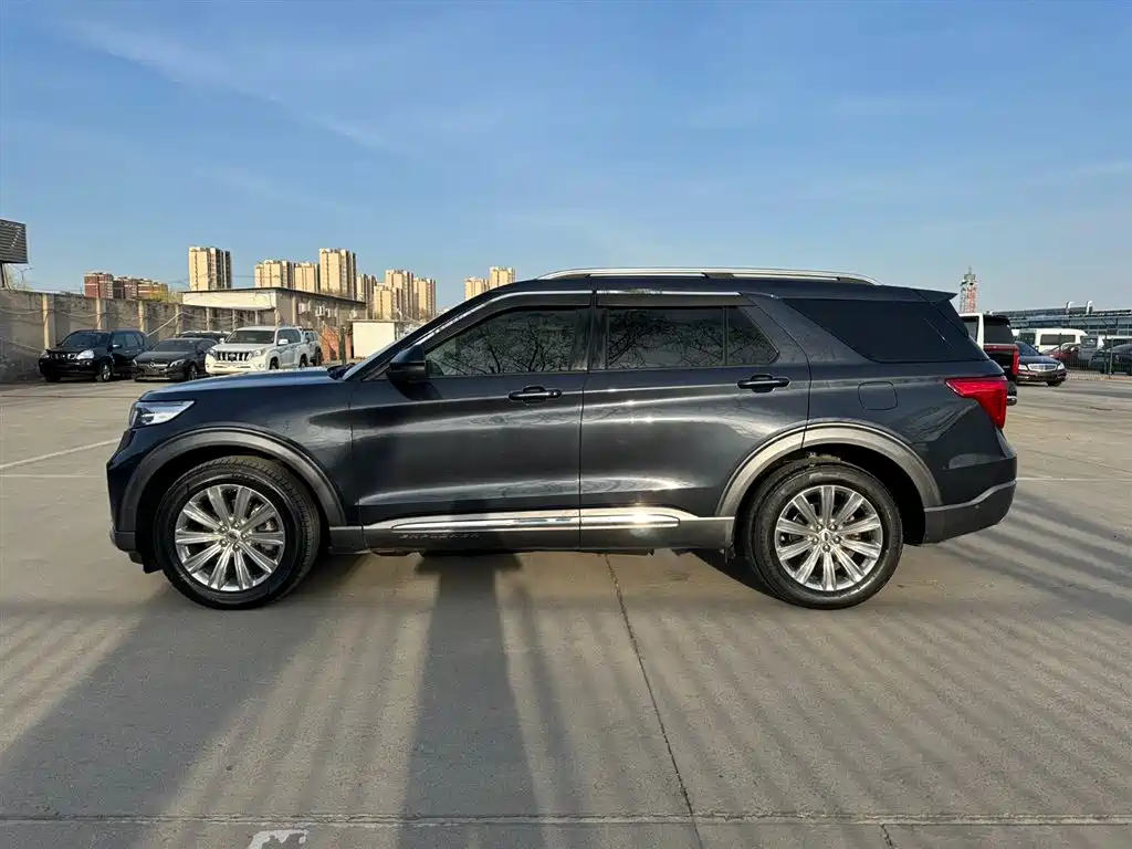 FORD EXPLORER