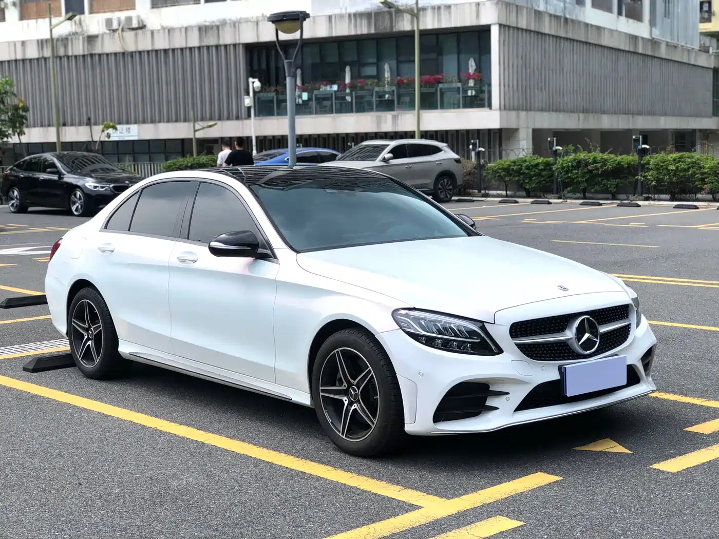 Mercedes-Benz C-Class 2021 C 260 L Sport Starry Exclusive Edition фото 3