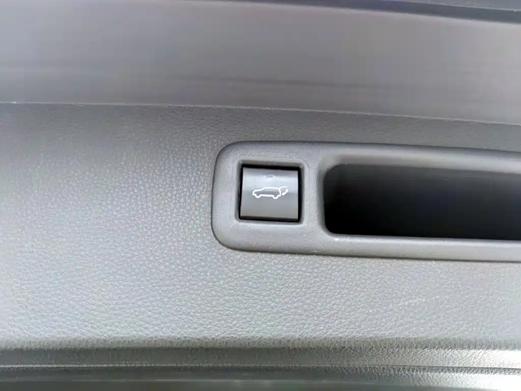 Toyota Crown Kluger 2024 2023 2.5L HEV AWD Premium Edition