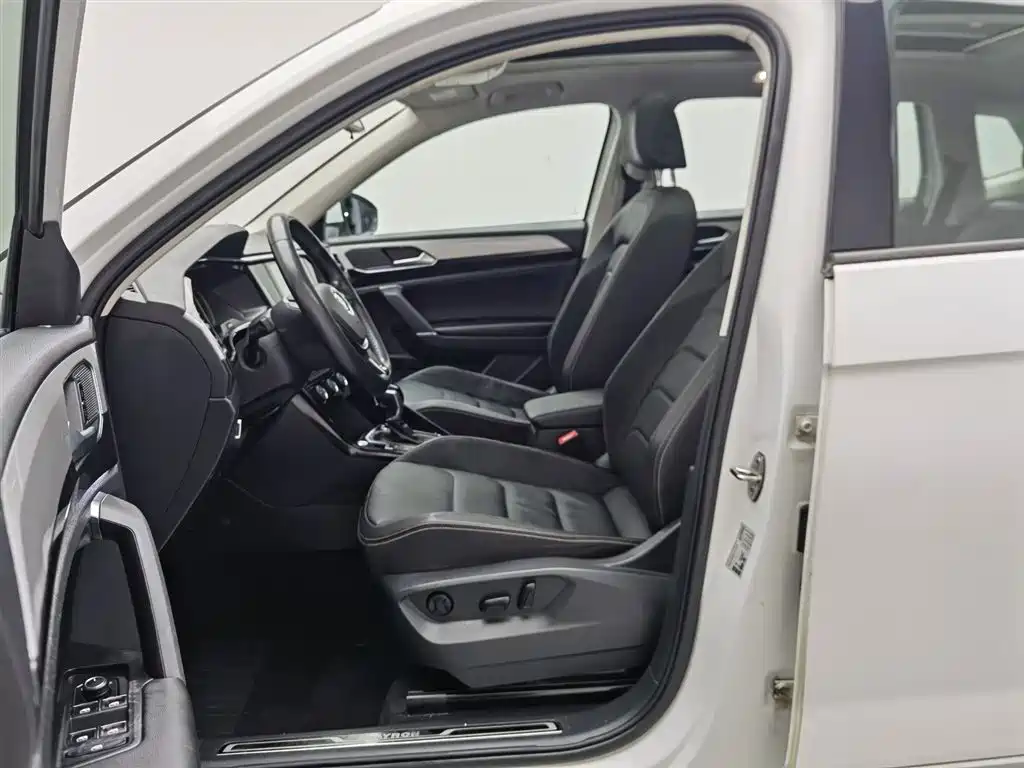 Volkswagen Tayron 2019 330TSI 2WD Luxury China V фото 10