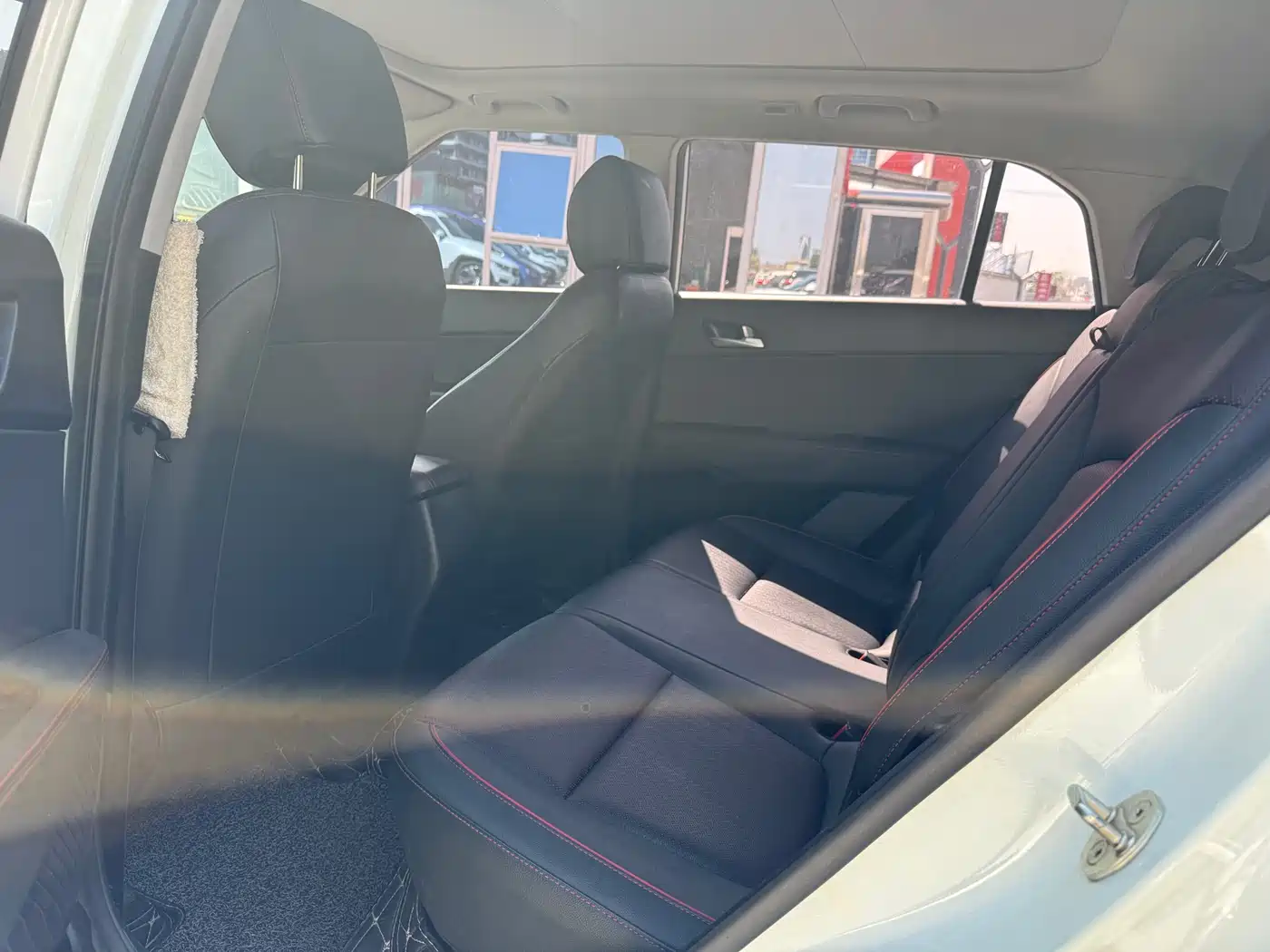 Hyundai Beijing Hyundai ix25 2017 1.4T Automatic Smart Edition фото 9