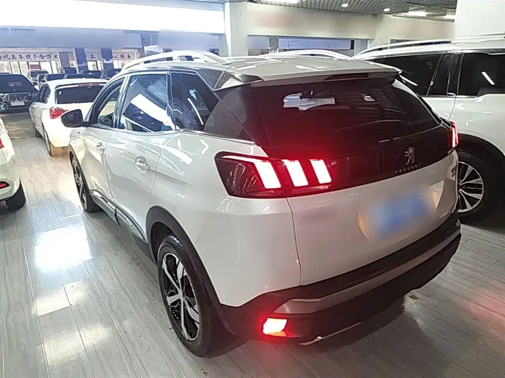 Peugeot 4008 2017 350THP Luxury Edition фото 5